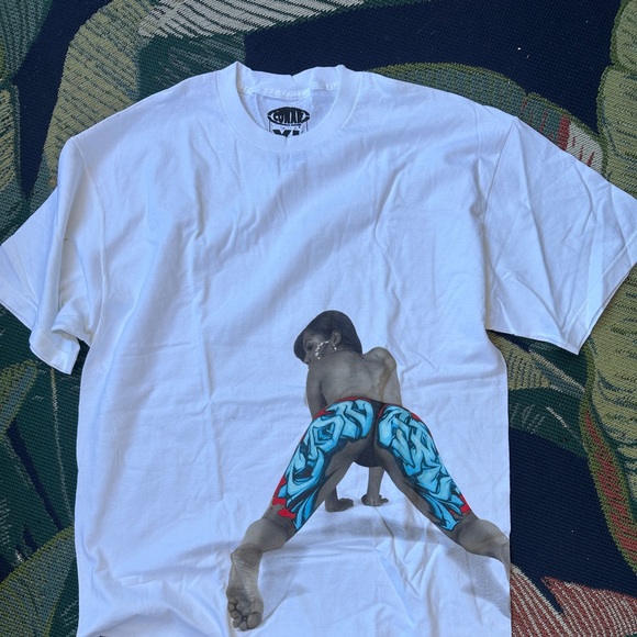 CONART Girls Gone GRAFFPLEK Tshirt Used Size Size XL